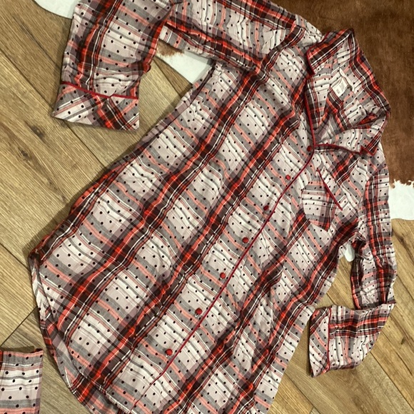 Victoria’s Secret pajama set - Picture 3 of 8